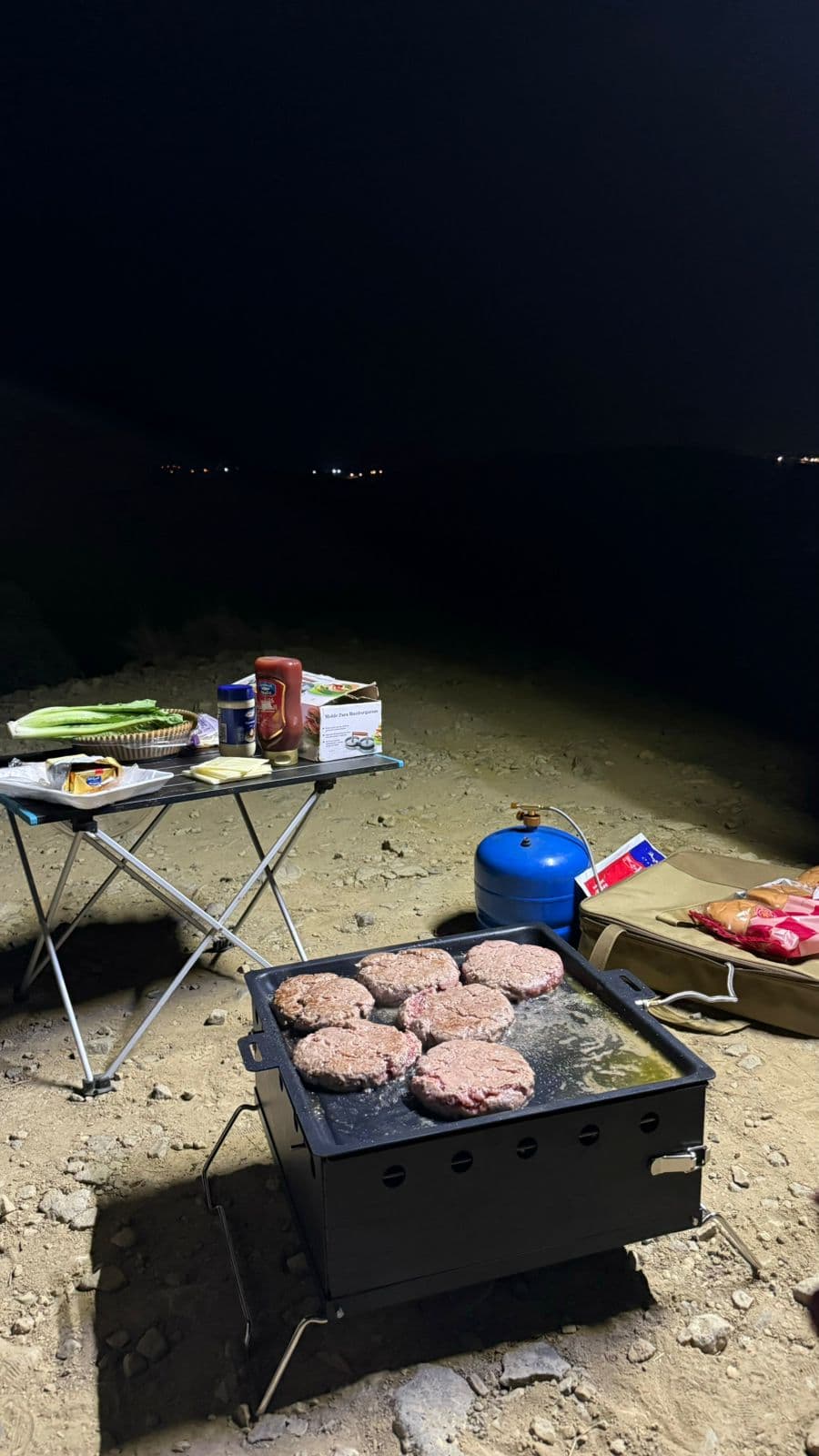 在阿西尔自然美景中心地带的苏达 (Al-Soudah) 徒步旅行和山间休闲放松 🏔️